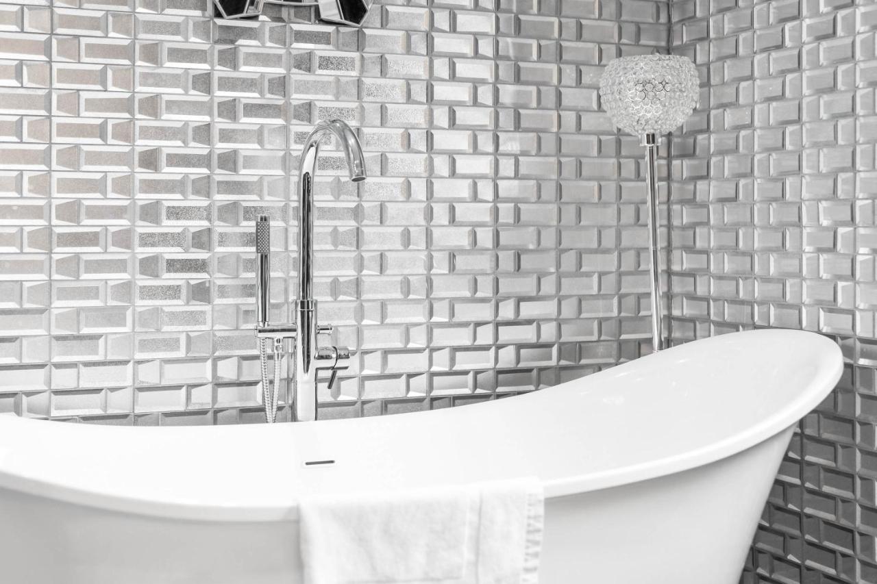 Luxury City Centre Apartment - Parking - Smart Tv - Wifi - Intercom Birmingham Zewnętrze zdjęcie